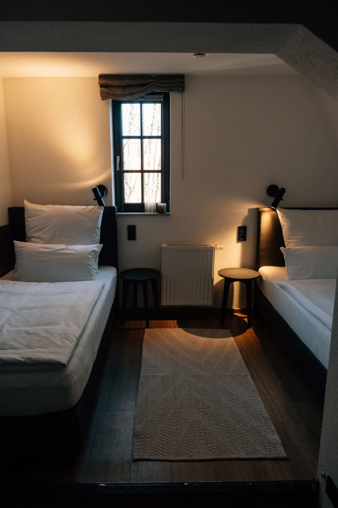 Twin Bed